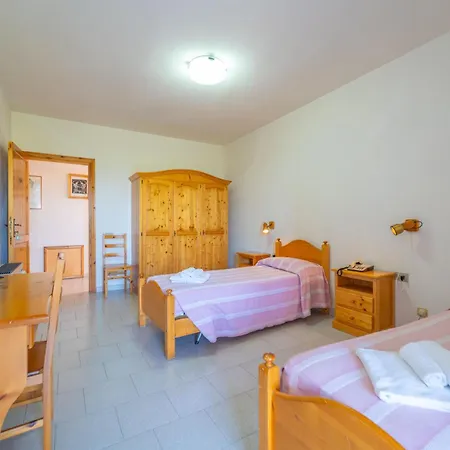 Hotel Panorama 3* Badesi